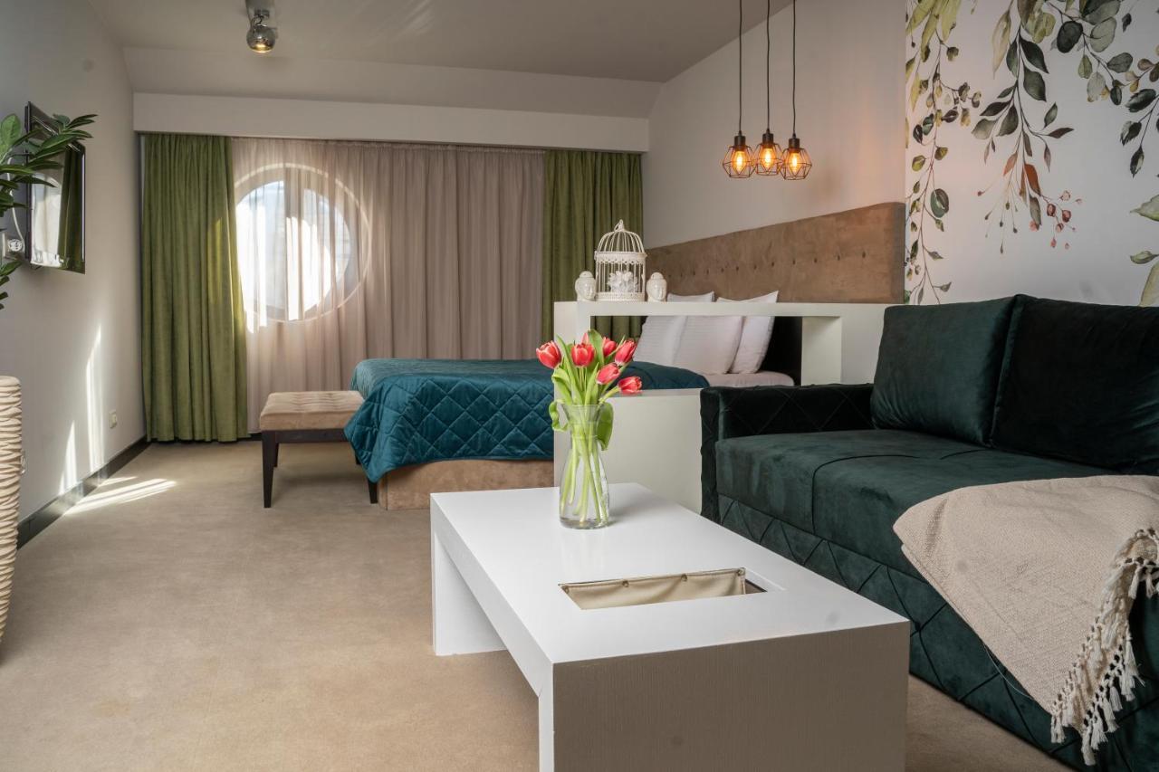 Akacija Luxury Suites เบลเกรด ภายนอก รูปภาพ