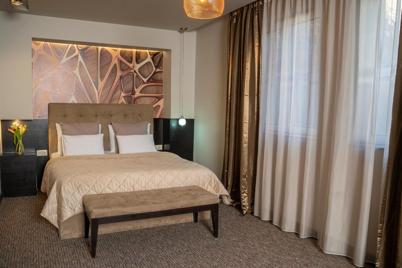 Akacija Luxury Suites เบลเกรด ภายนอก รูปภาพ