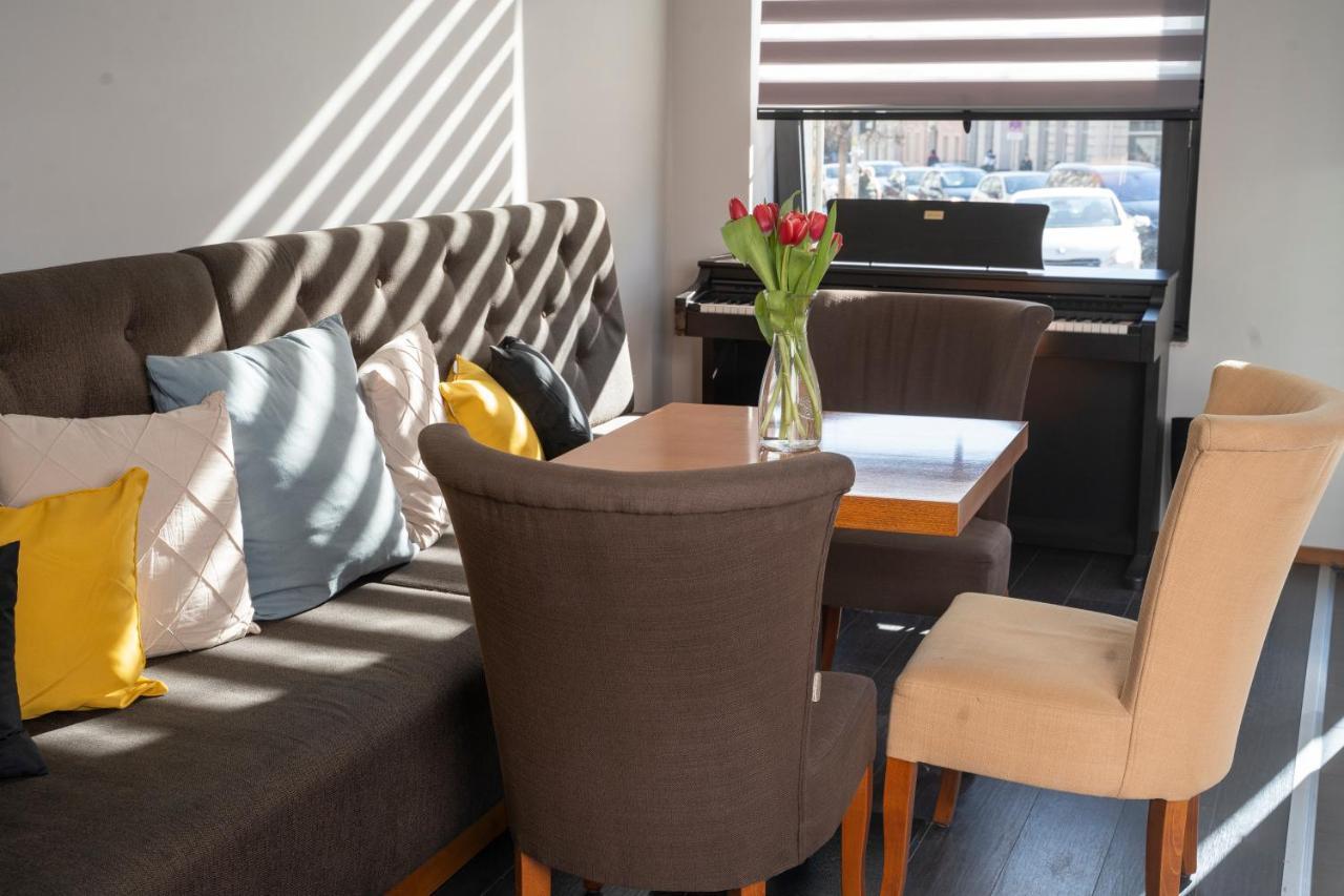 Akacija Luxury Suites เบลเกรด ภายนอก รูปภาพ