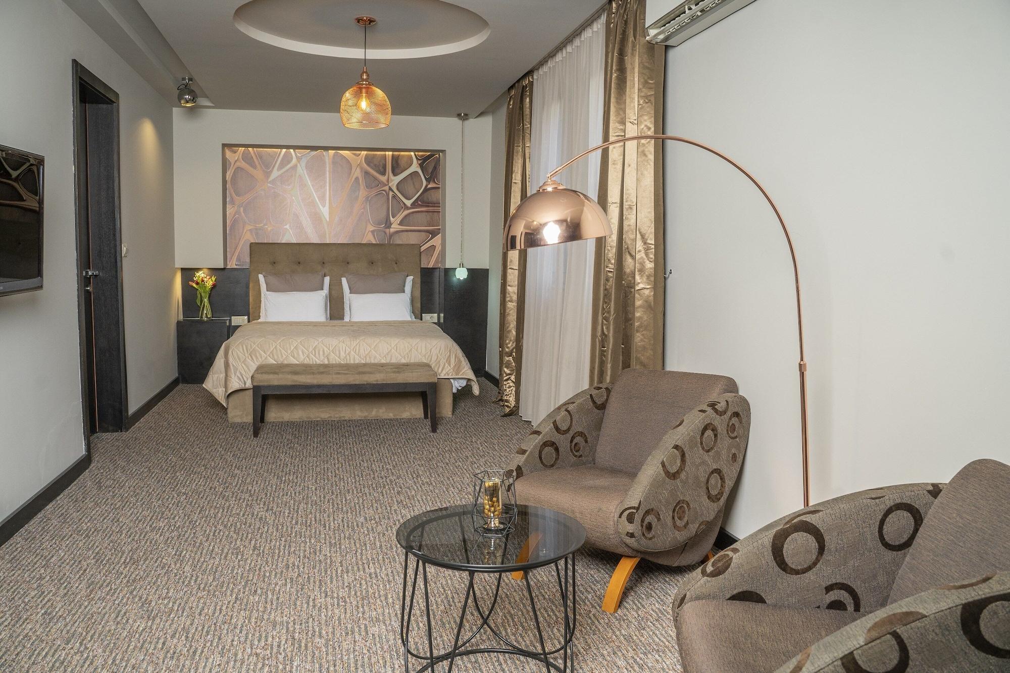 Akacija Luxury Suites เบลเกรด ภายนอก รูปภาพ