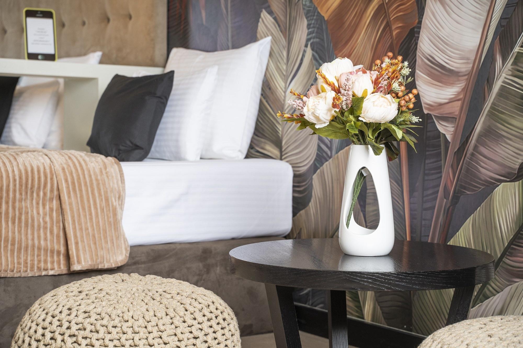 Akacija Luxury Suites เบลเกรด ภายนอก รูปภาพ